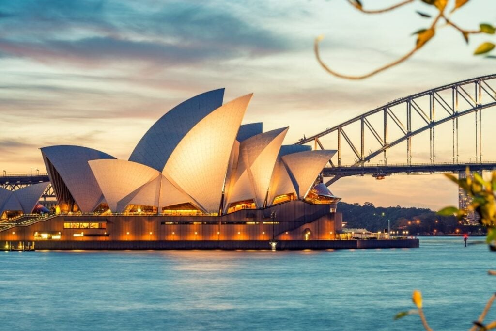 Australia EOR - global Employer of Record service for international hiring